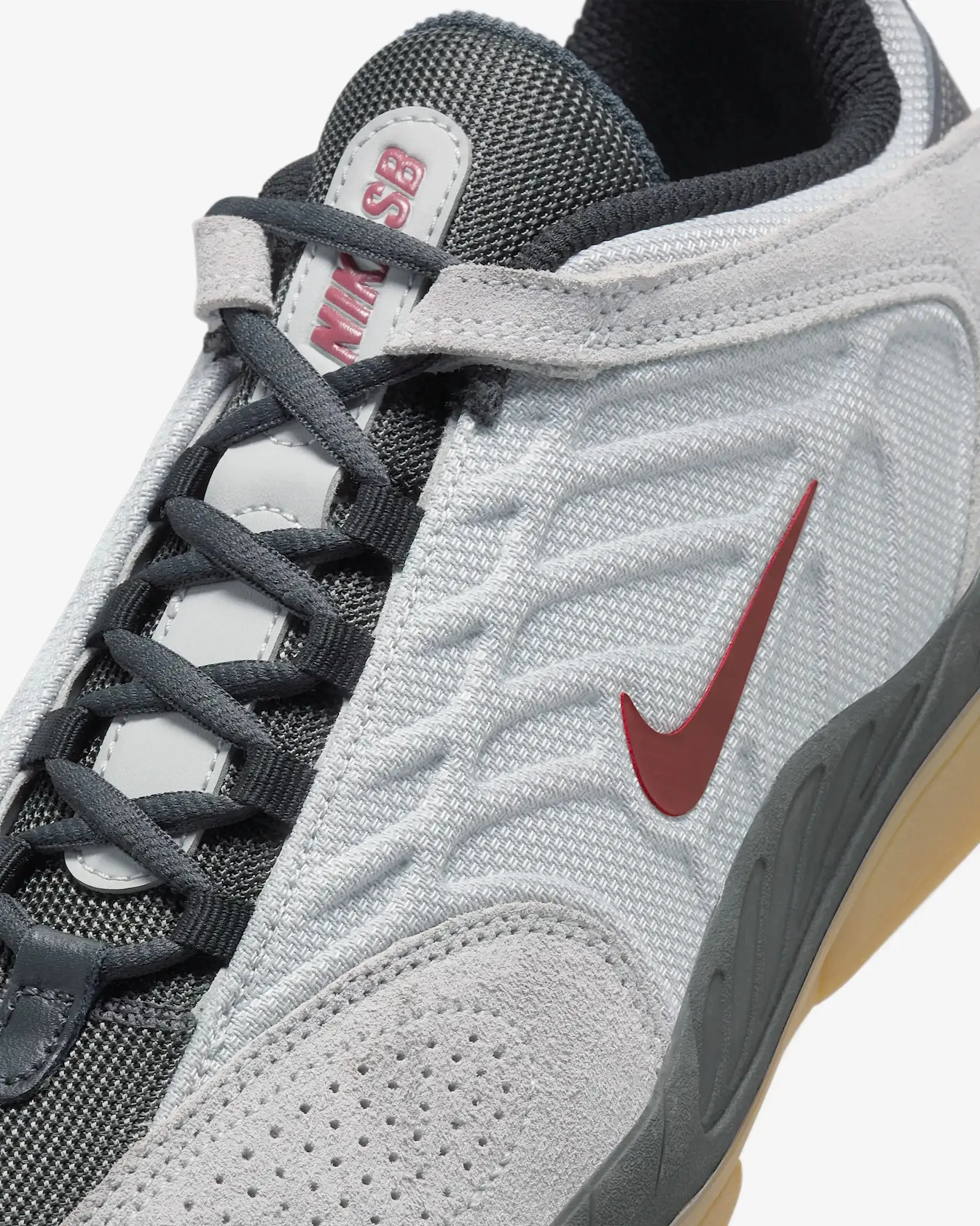 Nike SB Vertebrae