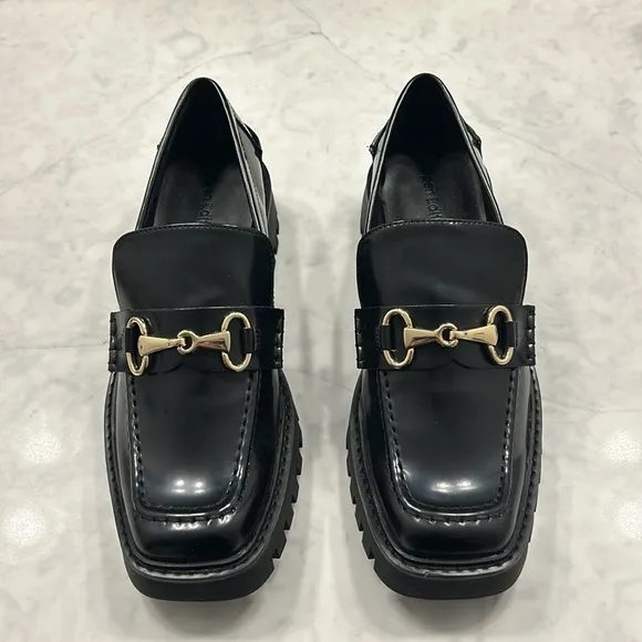 NWOT Chunky Loafers