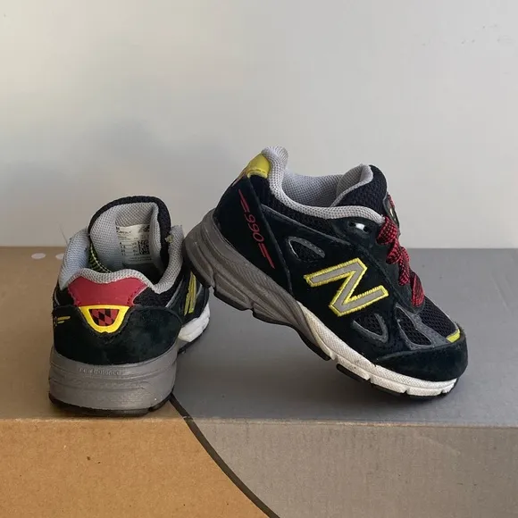 RARE New balance 990 “DMV” Toddler Sneakers- SZ 4 C