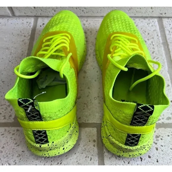 Reebok Men’s Zoku Runner Ultra Knit Solar Yellow Neon Sneakers Sz 10.5