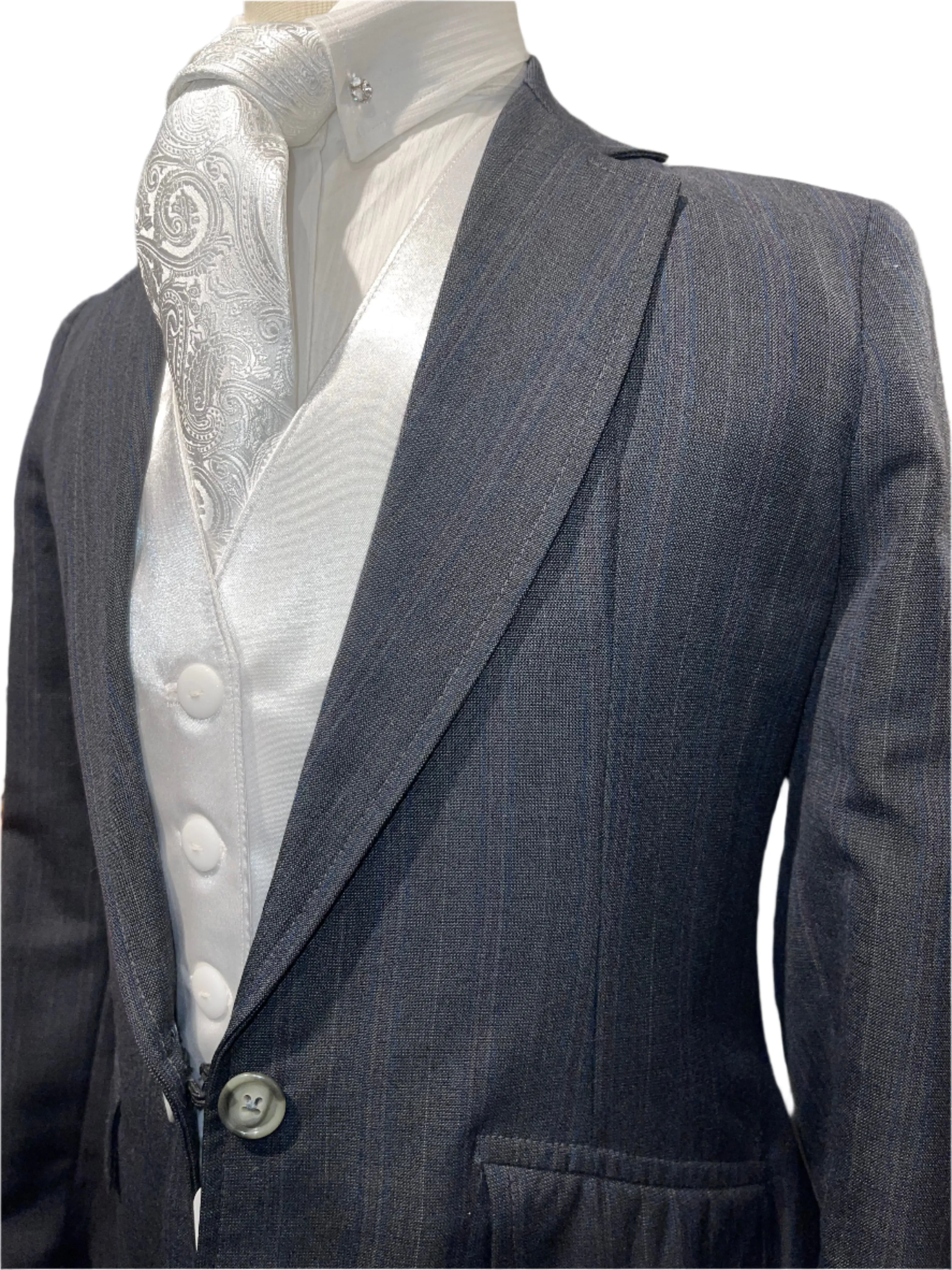 Reed Hill, Girls Suit