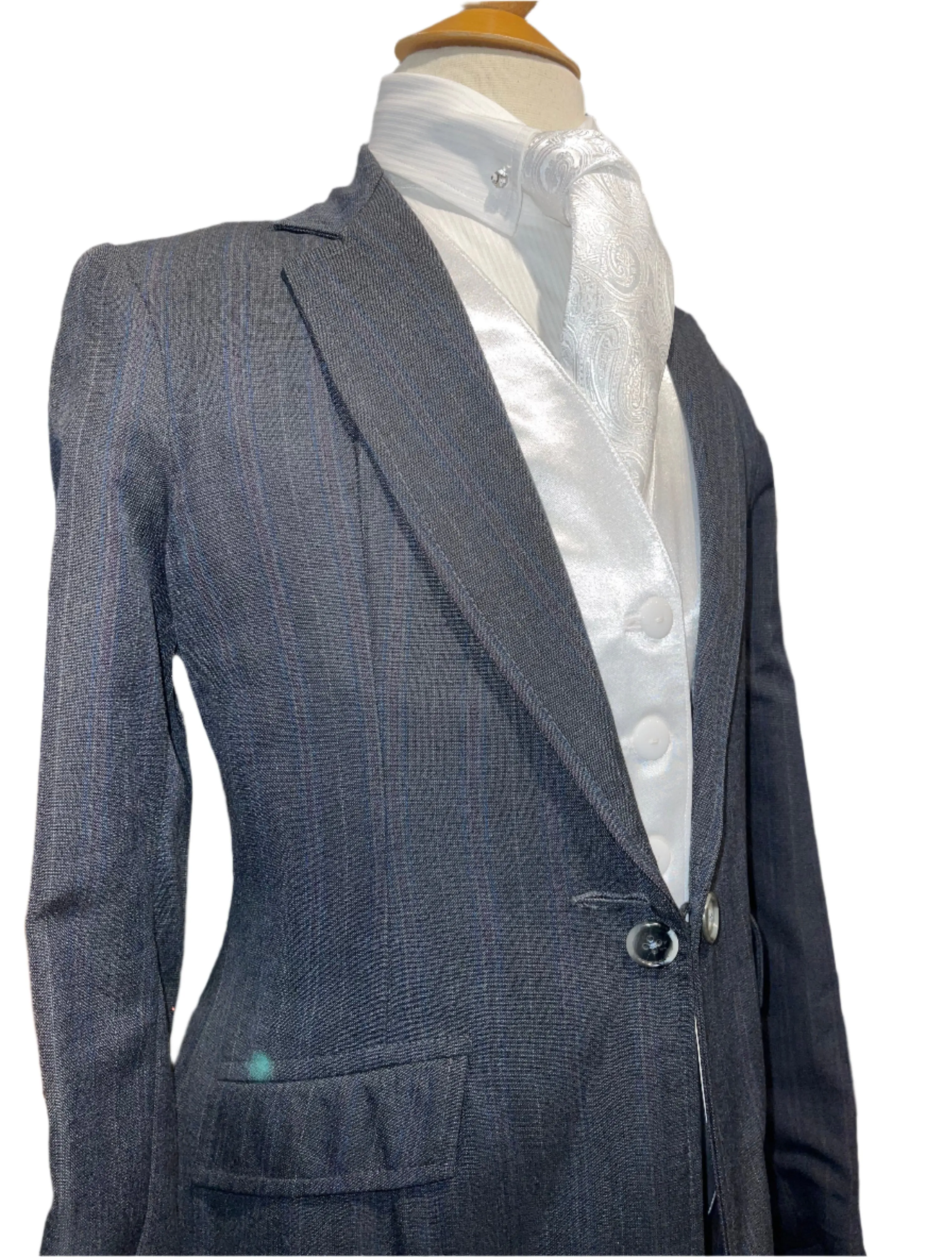 Reed Hill, Girls Suit