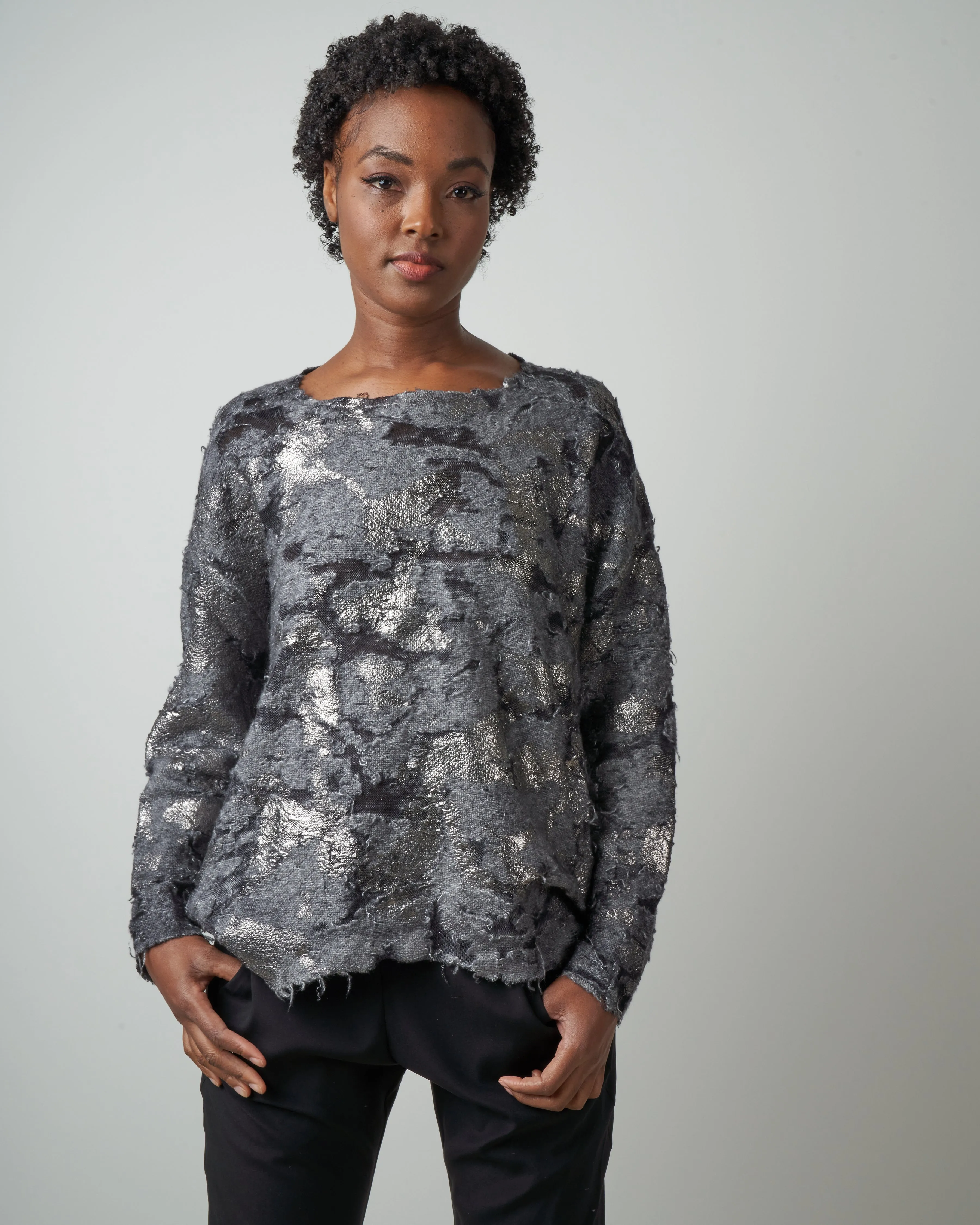 round neck cutted jacquard pullover - husky