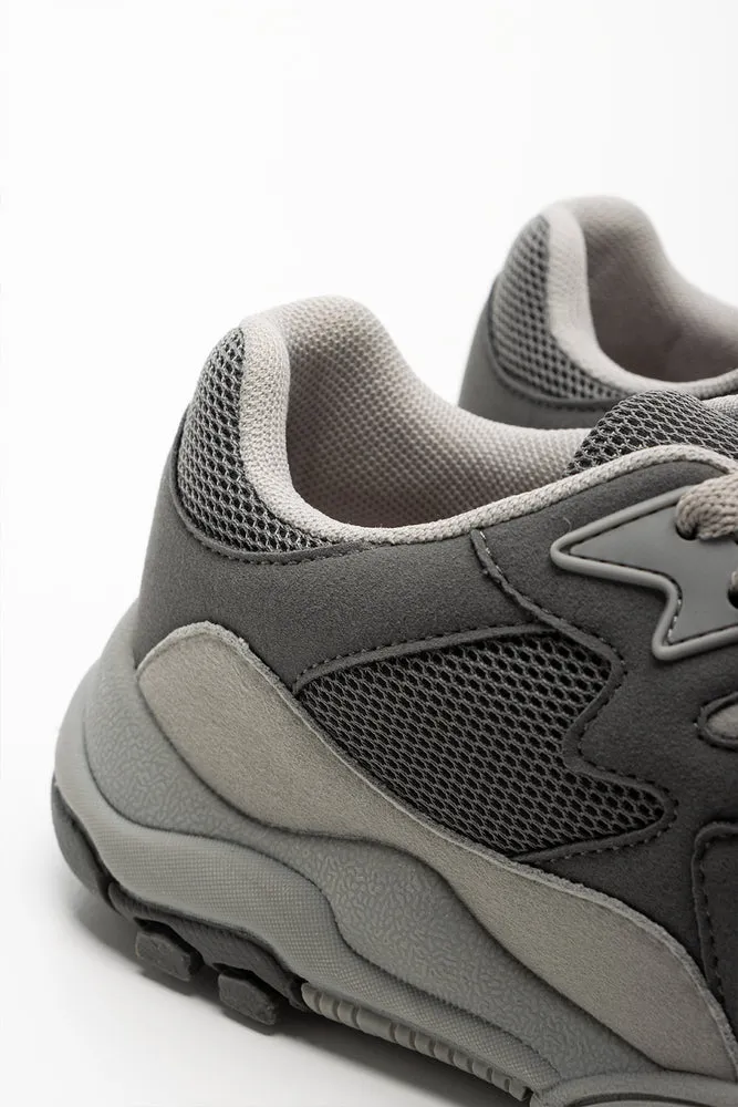 Rugged Trainer Grey