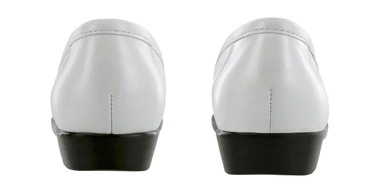 SAS Metro Pearl white
