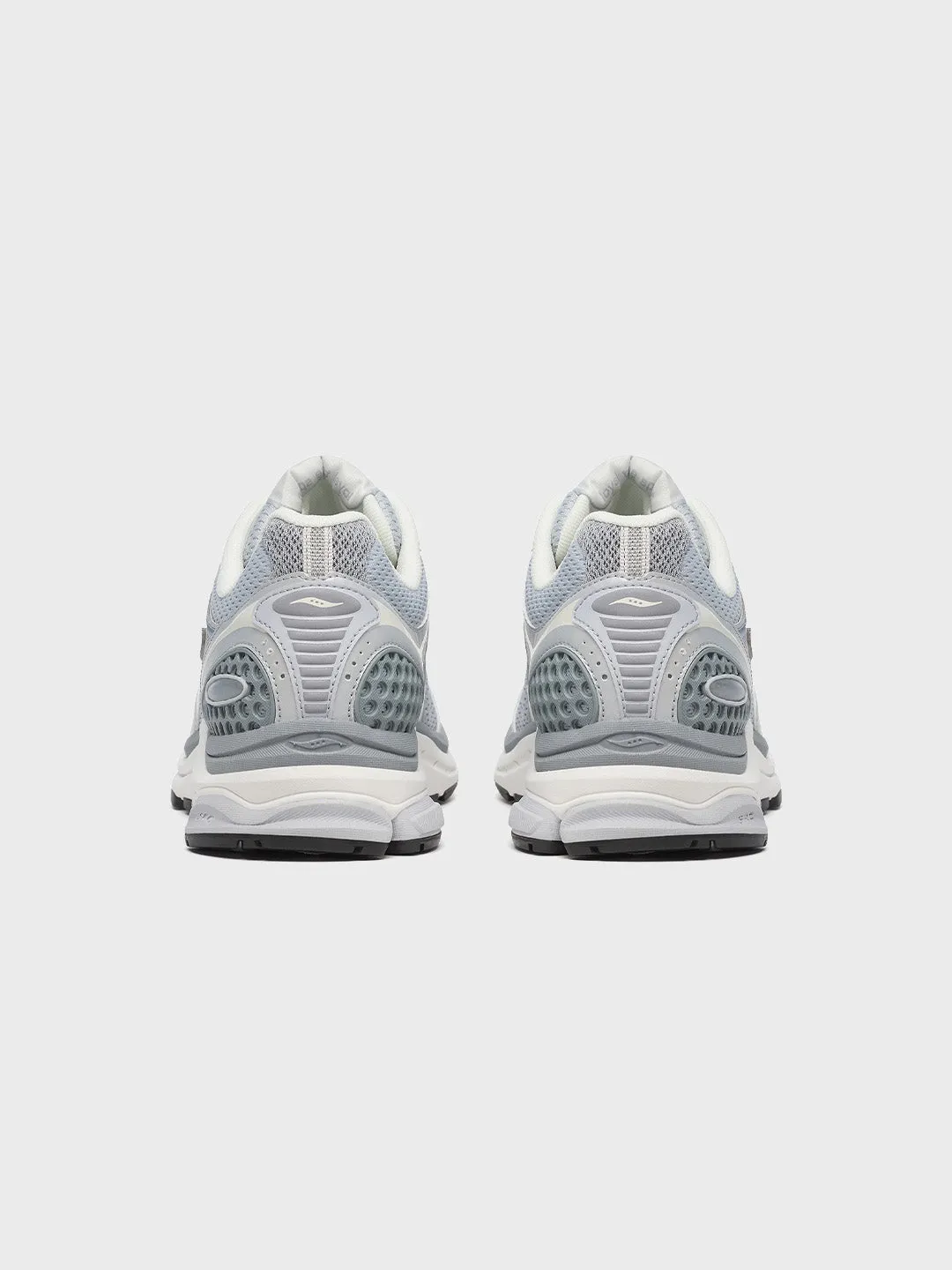 Saucony Progrid Triumph 4 Sneakers | Light Grey