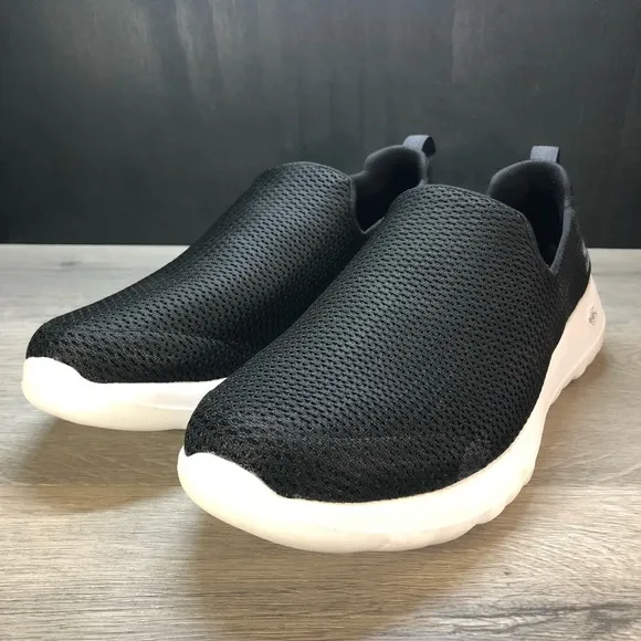 SKECHERS GOwalk Max Sneakers