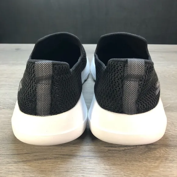 SKECHERS GOwalk Max Sneakers