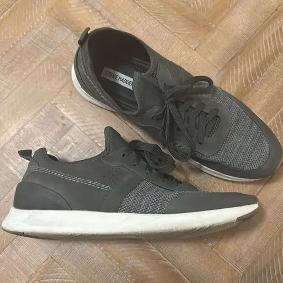 STEVE MADDEN Stevy Grey Lightweight Faux Suede &amp; Fabric Sneakers