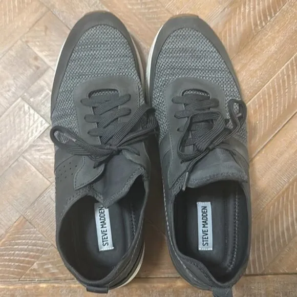 STEVE MADDEN Stevy Grey Lightweight Faux Suede &amp; Fabric Sneakers
