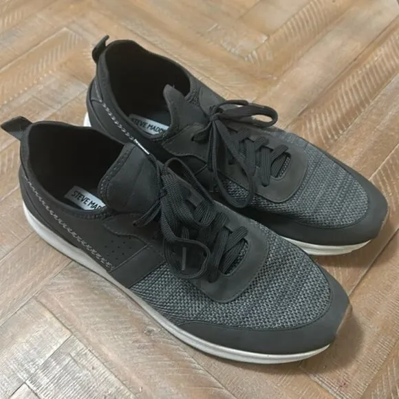 STEVE MADDEN Stevy Grey Lightweight Faux Suede &amp; Fabric Sneakers