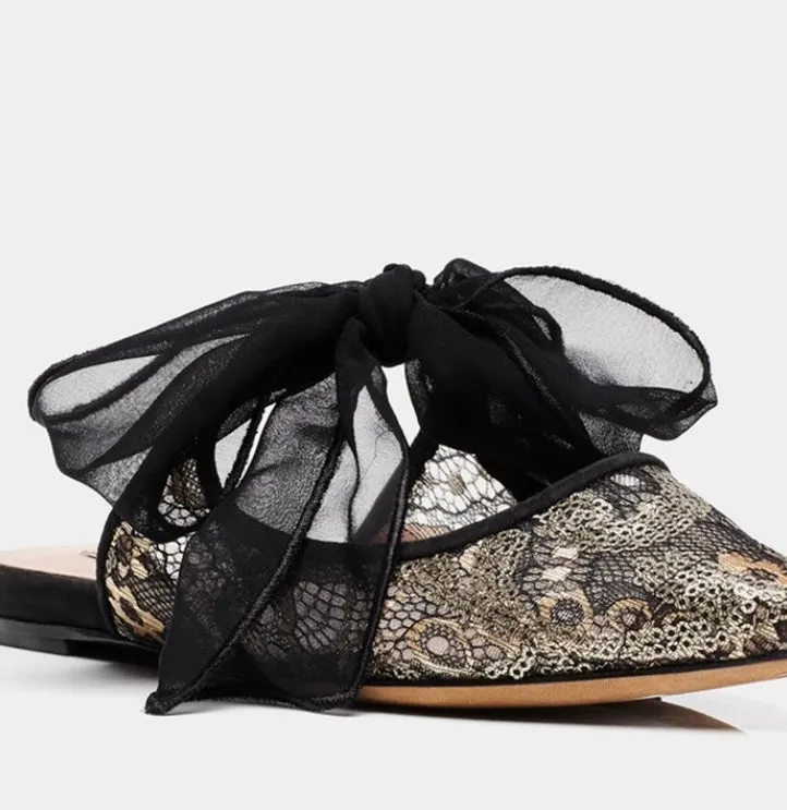 Tabitha Simmons Aida Gold Lace/Bill Chiffon Bow