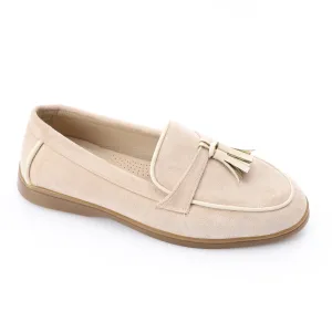 Tassel loafers in  beige suede leather
