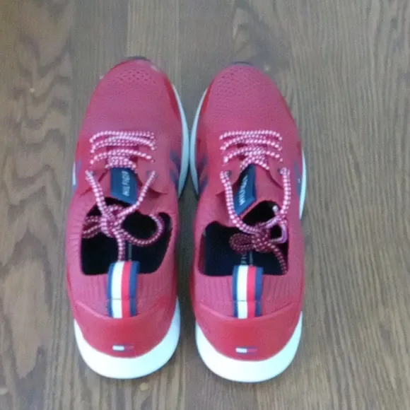 Tommy Hilfiger men's sneakers-NEW