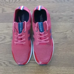 Tommy Hilfiger men's sneakers-NEW
