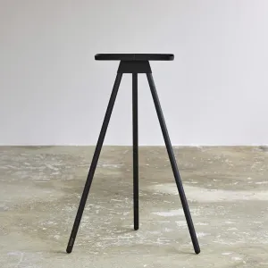 Tons Race Table - Matt Black & Towel Holder