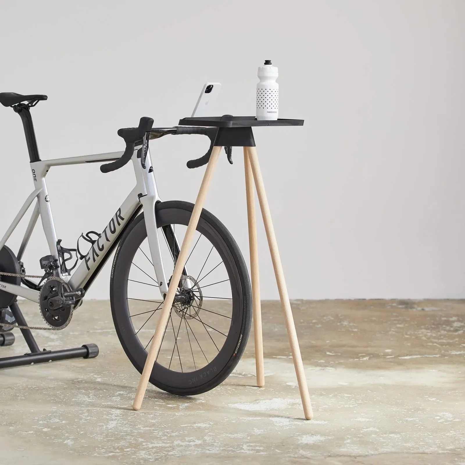 Tons Race Table - Matt Black & Towel Holder