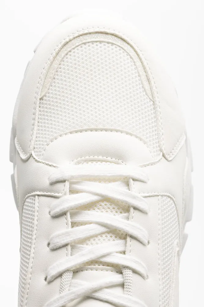 Trainer White