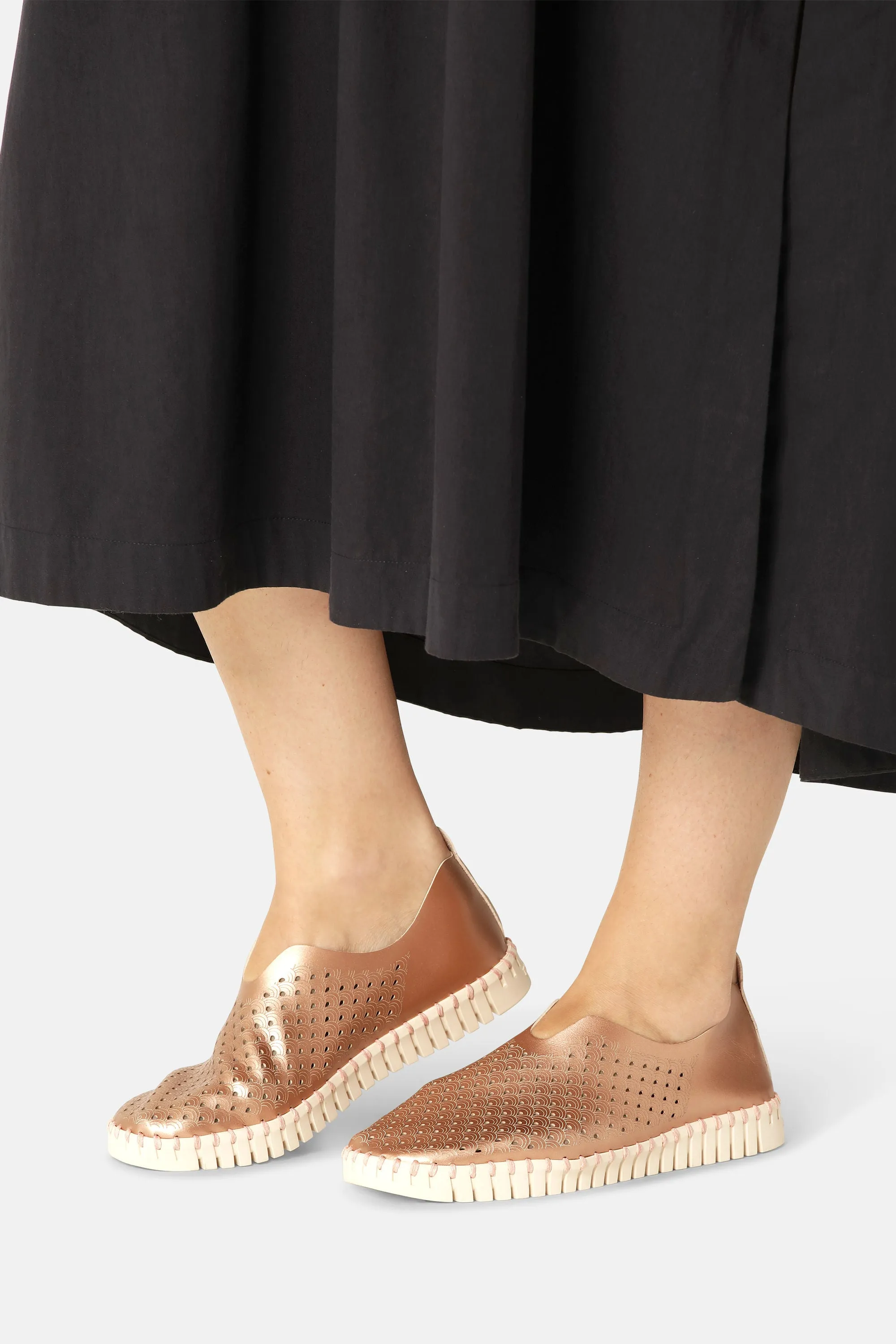 Tulip Skor Metallic - Rose Gold