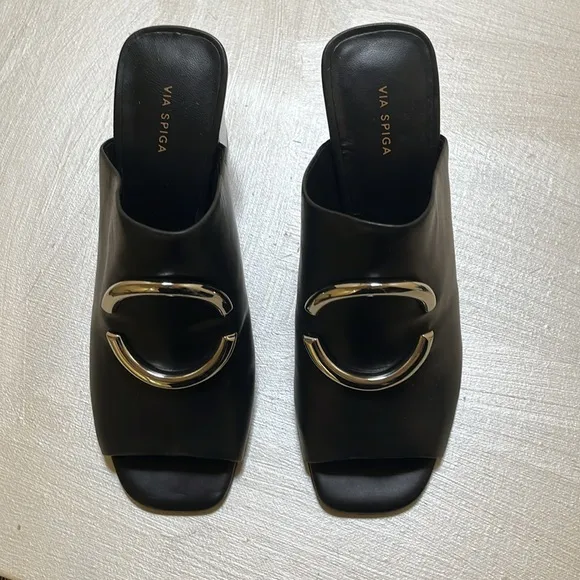 VIA SPIGA size 6M black chunky heel leather open toe black mule / clog
